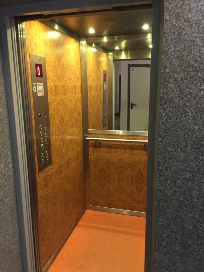 Apartament Plac Zbawiciela Βαρσοβία Εξωτερικό φωτογραφία